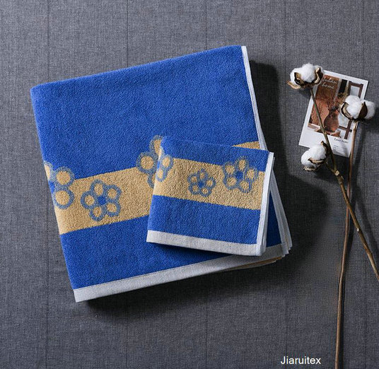 Plum blossom jacquard towel
